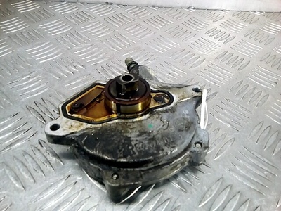 A2712300465 Vakum Pompası Mercedes C-Class (W203) (2000-2008) 2004 ,A2712301165