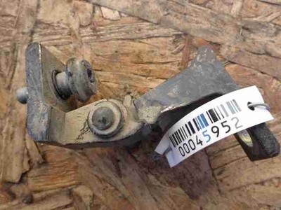 8K0831402A Ön Kapı Menteşesi Volkswagen Amarok (2H) 2010 - 2016 2011,