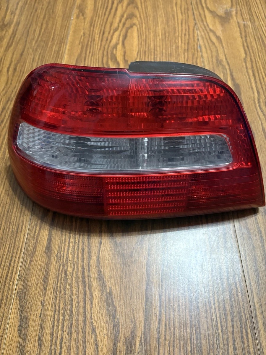 2001-2004 Volvo S40 Arka Stop Lambası Takımı